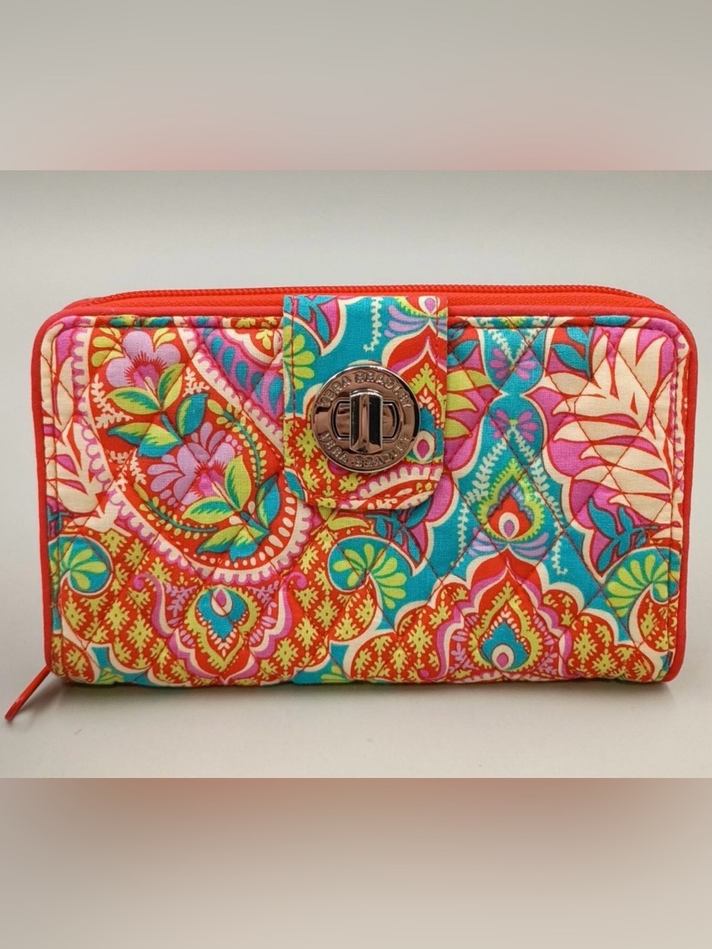 Vera Bradley “Paisley in Paradise” (9RETIRED PATTERN) Quilted Turnlock Wallet